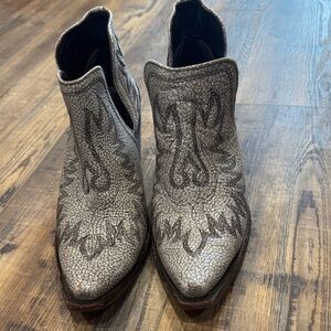 Ariat Dixon Booties